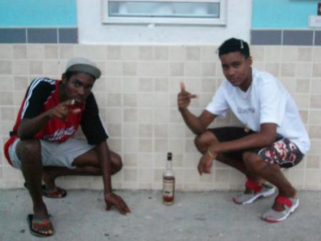 Az pa mélé &Le Sanfouté